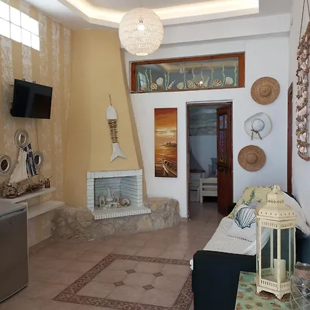 Country house Xristoforos By The Sea